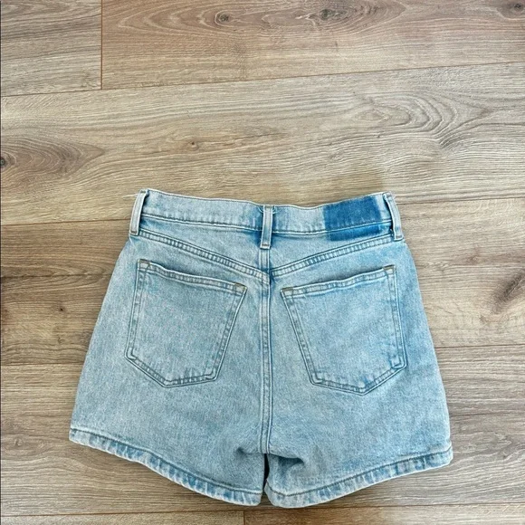 Abercrombie mom shorts - Picture 3 of 4